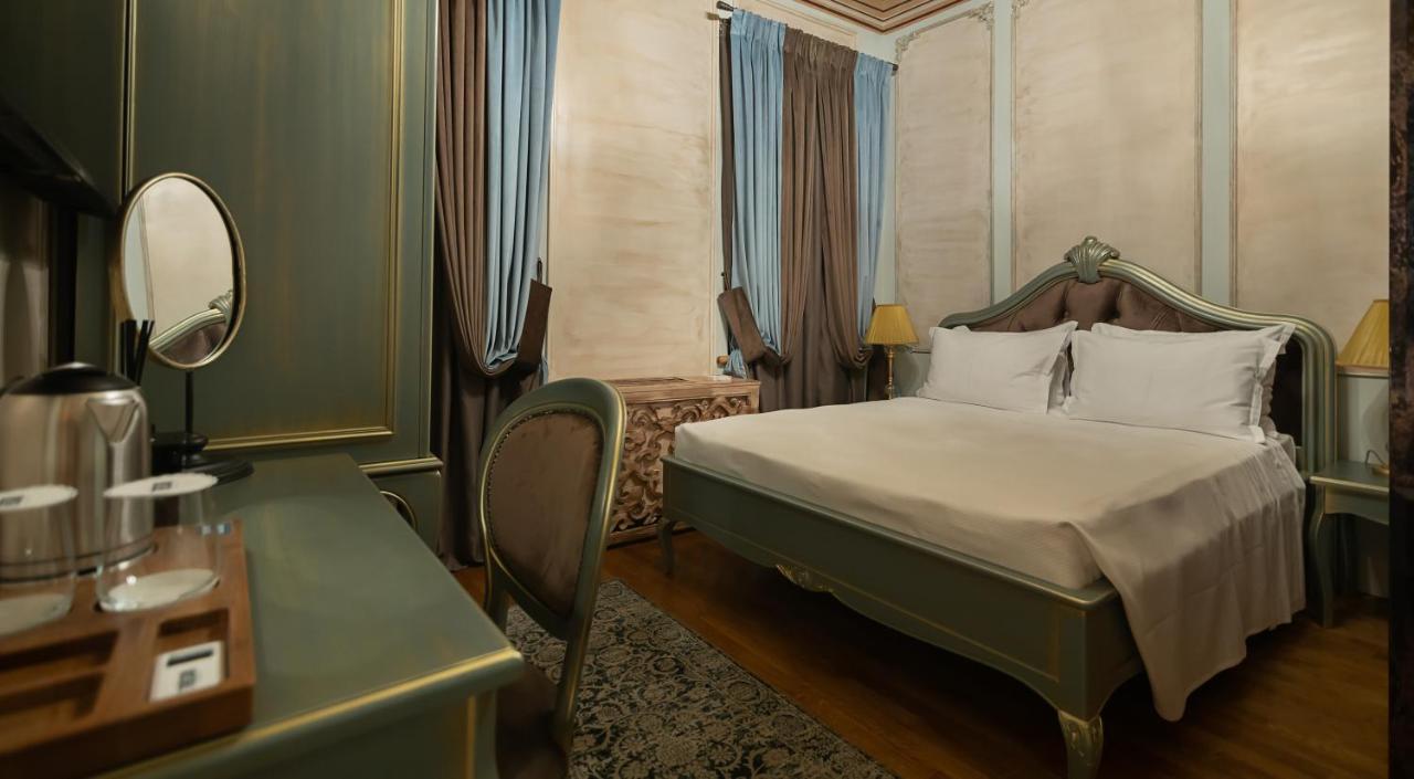 Tresor Art Boutique Hotel Korce Exterior foto