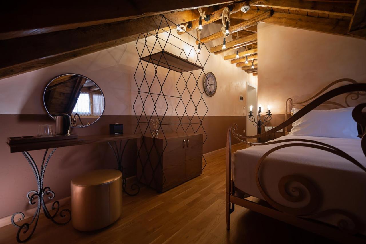 Tresor Art Boutique Hotel Korce Exterior foto