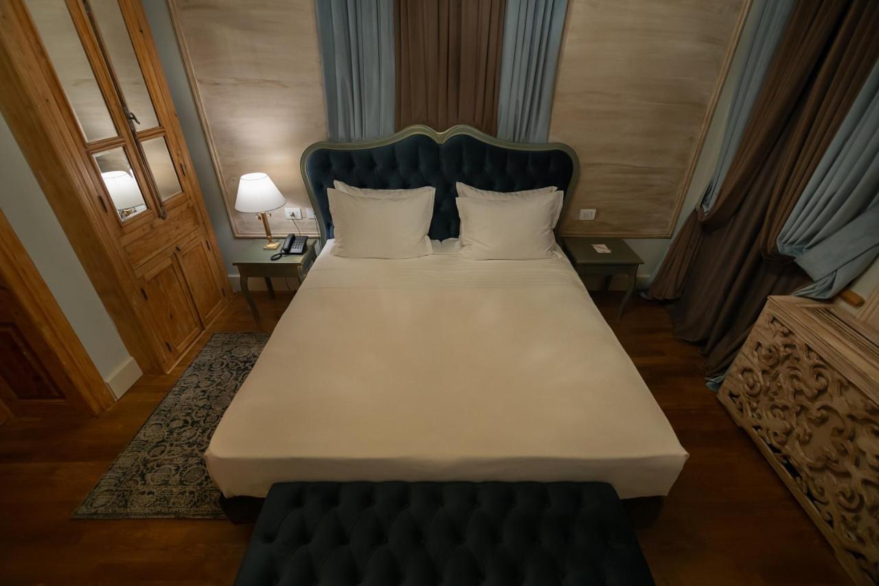 Tresor Art Boutique Hotel Korce Exterior foto