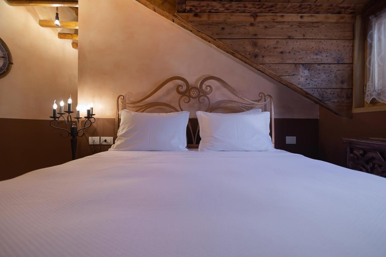 Tresor Art Boutique Hotel Korce Exterior foto