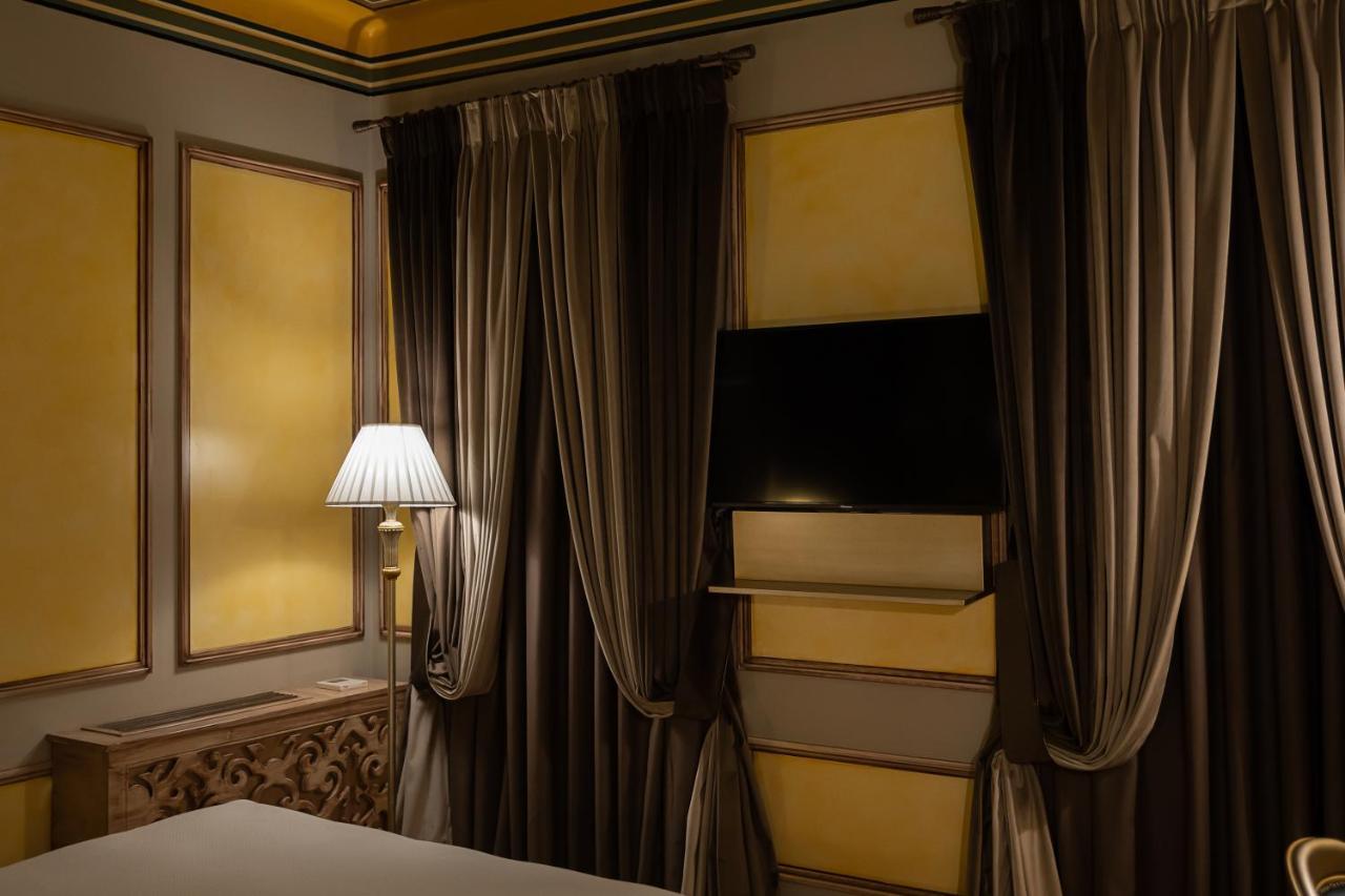 Tresor Art Boutique Hotel Korce Exterior foto