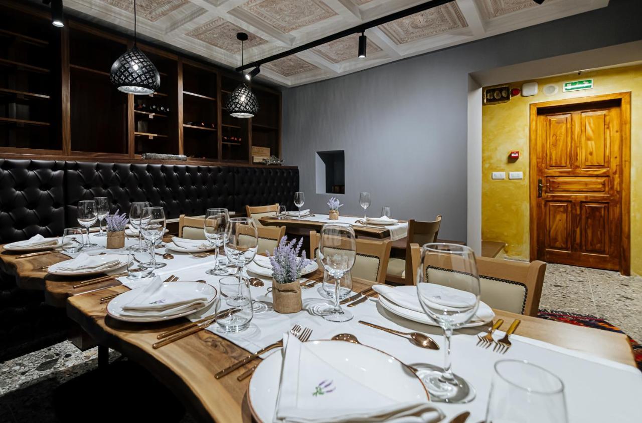Tresor Art Boutique Hotel Korce Exterior foto