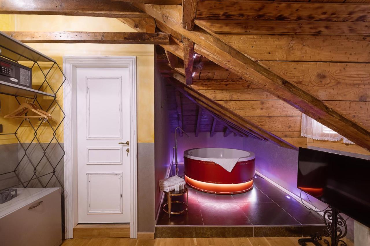Tresor Art Boutique Hotel Korce Exterior foto